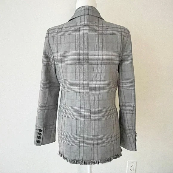 Romeo & Juliet Couture | Black/White/Red Plaid Open Front Fringed Blazer *NWT* - Picture 10 of 15